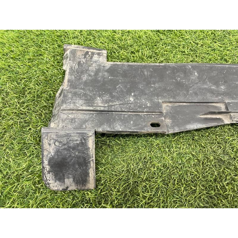 Рамка радиатора (кузов и элементы) BMW 5-series E34 1993 M20b25 17111712493