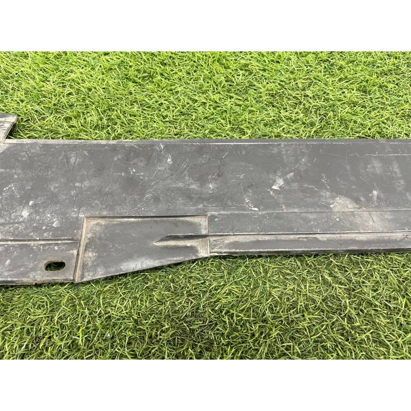 Рамка радиатора (кузов и элементы) BMW 5-series E34 1993 M20b25 17111712493