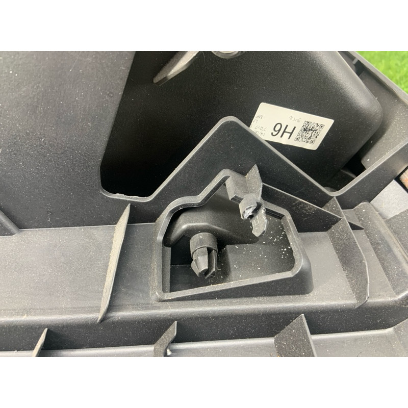 Бардачок (салон) Subaru Forester SJ 2015 2.5 66055fj030