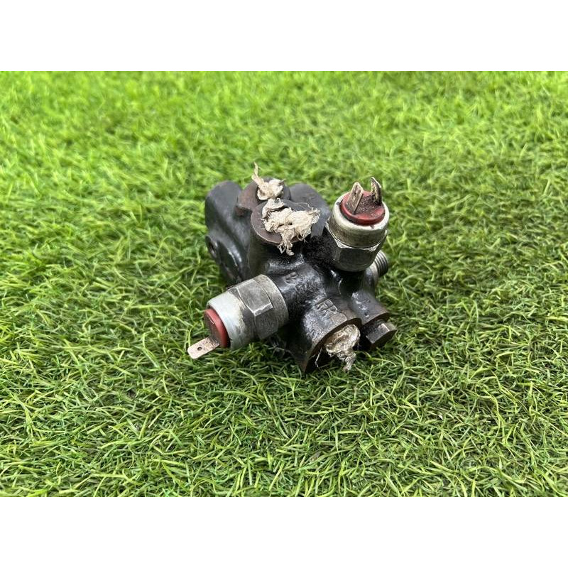 Регулятор давления тормозных усилий (тормозная система) BMW 7-series E32 1990 M70b50 34331159752