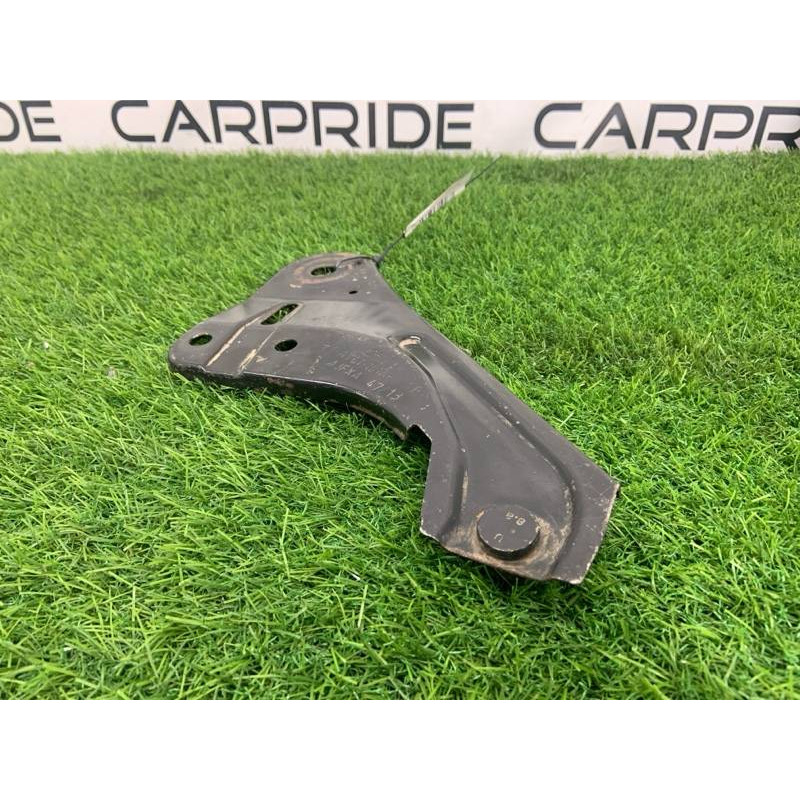 Кронштейн (двигатель и элементы) FORD Focus MK3 2015 2.0 av61101a81af