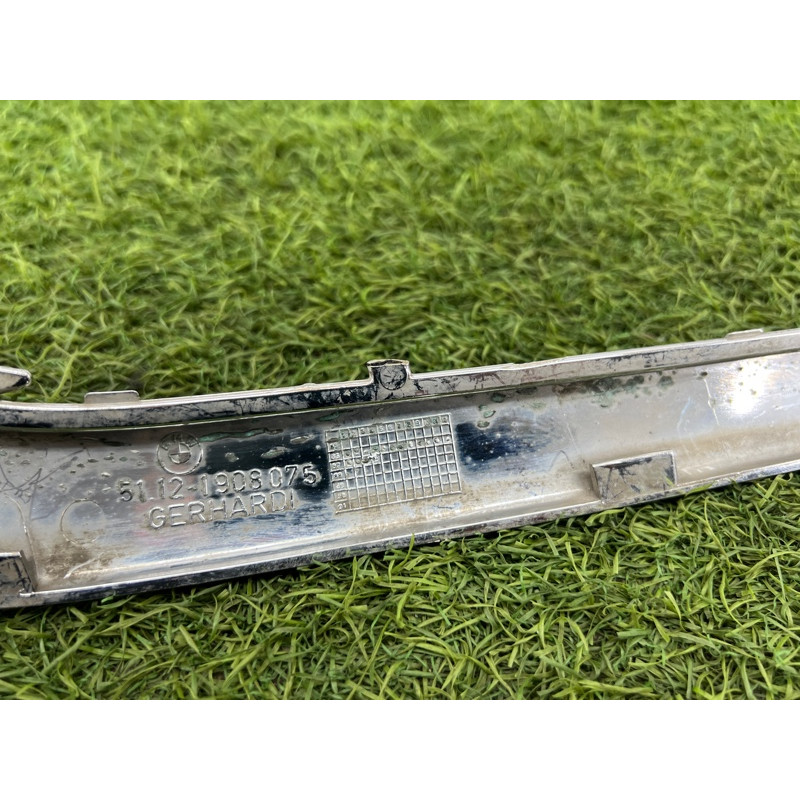Молдинг бампера (кузов и элементы) BMW 7-series E32 51121908075