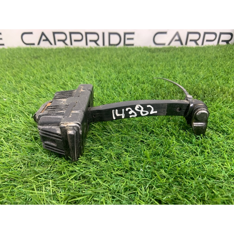 Обмежувач дверей (кузов і елементи) BMW 5-series E60 2005 N52B25 51227033612