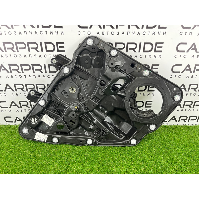 Механизм стеклоподъемника (кузов и элементы) Volkswagen Touareg II NF 2013 3.0 TDI 7P6839461A