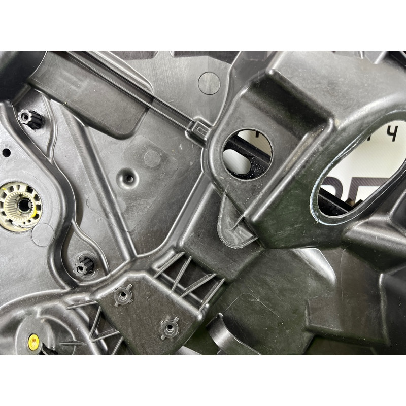 Механизм стеклоподъемника (кузов и элементы) Volkswagen Touareg II NF 2013 3.0 TDI 7P6839461A