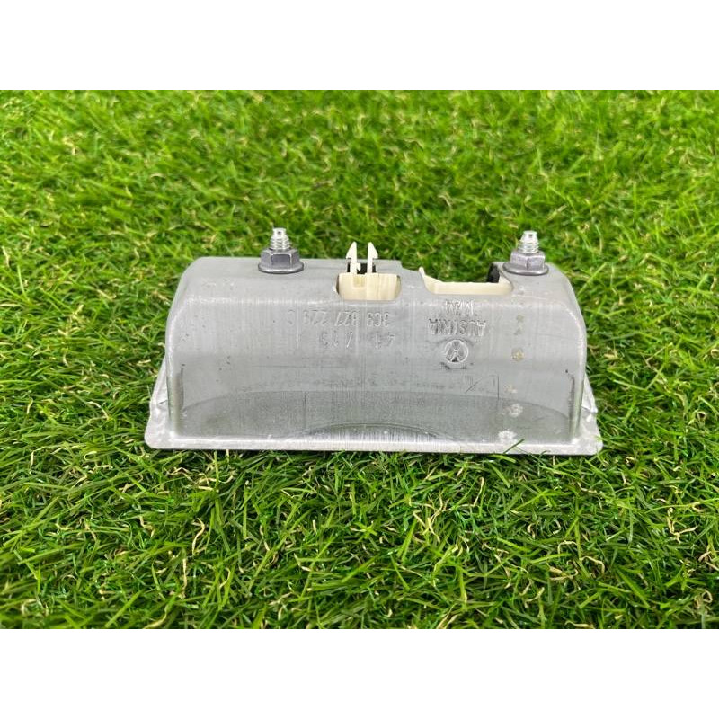 Кнопка открывания крышки багажника (электрика / кнопки) Volkswagen Touareg II NF 2013 3.0 TDI 5N0827566T