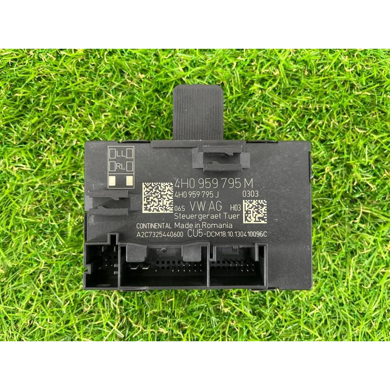 Блок управления дверьми (электрика / блоки управления) Volkswagen Touareg II NF 2013 3.0 TDI 4H0959795M