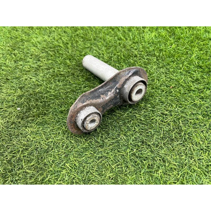 Рычаг подвески (подвеска) BMW 7-series E38 33326770749