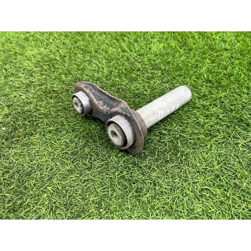 Рычаг подвески (подвеска) BMW 7-series E38 33326770749