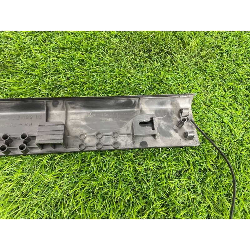 Накладка на порог (кузов и элементы) FORD Focus MK3 2014 2.0 CV6Z5413209AB