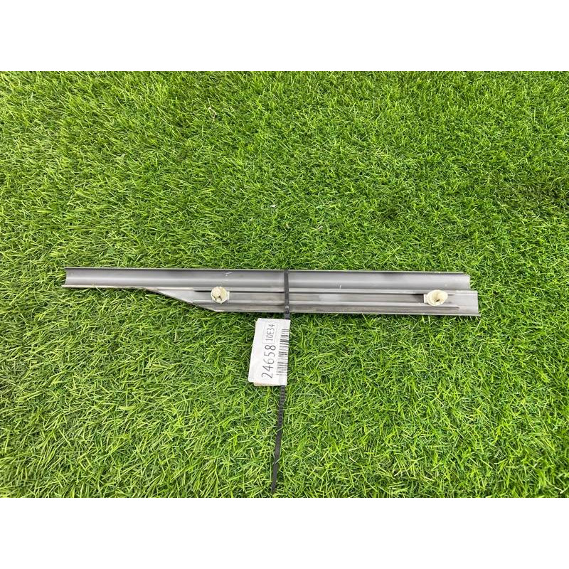 Накладка на порог (кузов и элементы) BMW 5-series E34 51478137318