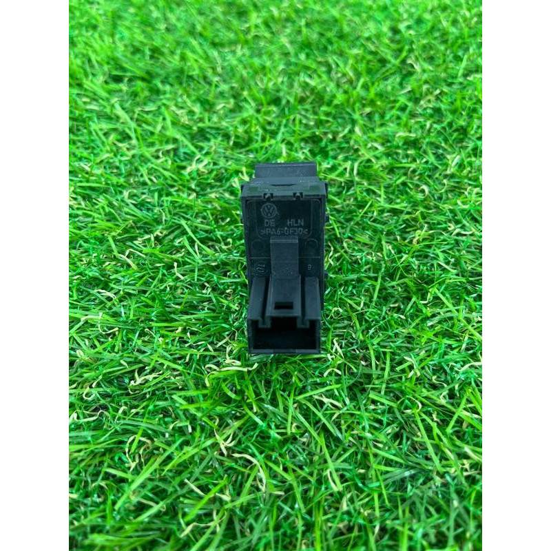 Кнопка стеклоподъемника (электрика / кнопки) Volkswagen Touareg II NF 2013 3.0 TDI 7L6959855B3X1