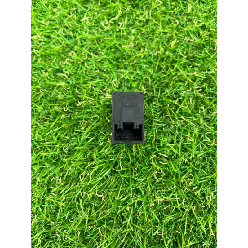 Кнопка стеклоподъемника (электрика / кнопки) Volkswagen Touareg II NF 2013 3.0 TDI 7L6959855B3X1