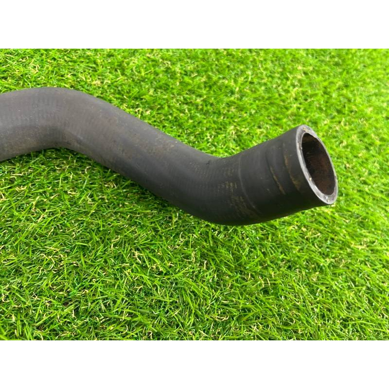 Патрубок (система охлаждения) Volkswagen Touareg II NF 2013 3.0 TDI 7P6122101K