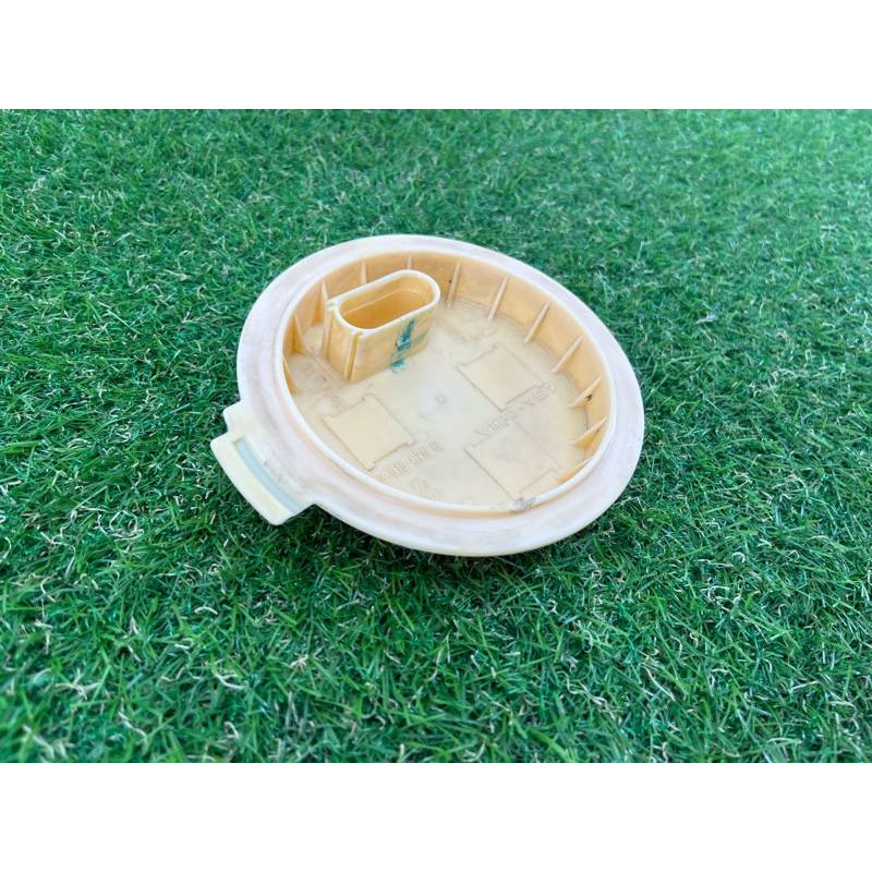 Крышка топливного бака (топливная система) Volkswagen Touareg II NF 2013 3.0 TDI 7L8919679E