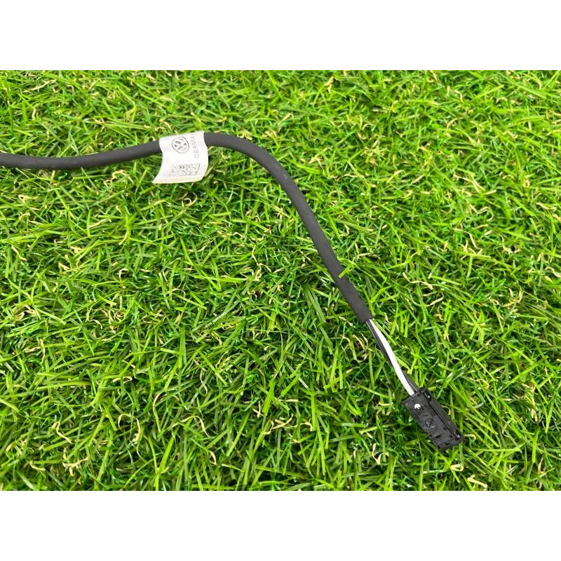 Датчик наклона крышки багажника (электрика / датчики) Volkswagen Touareg II NF 2013 3.0 TDI 7P68277119B9