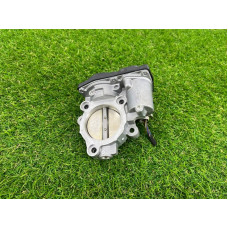 Дроссельная заслонка