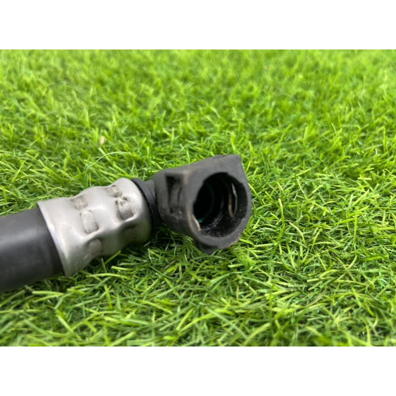 Трубка масляного радіатора (трансмісія) BMW 5-series F10 2013 N63B44 17227605012