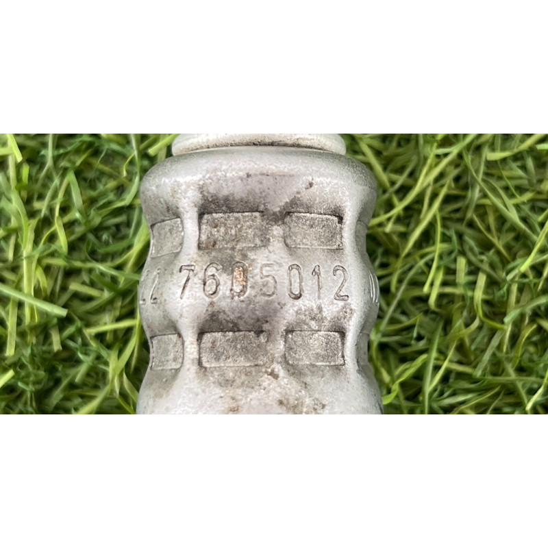 Трубка масляного радіатора (трансмісія) BMW 5-series F10 2013 N63B44 17227605012