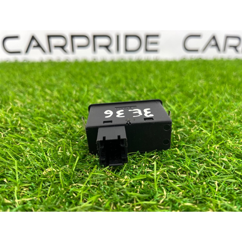 Блок кнопок (электрика / кнопки) BMW 3-series E36 1996 M43b16 61318371020