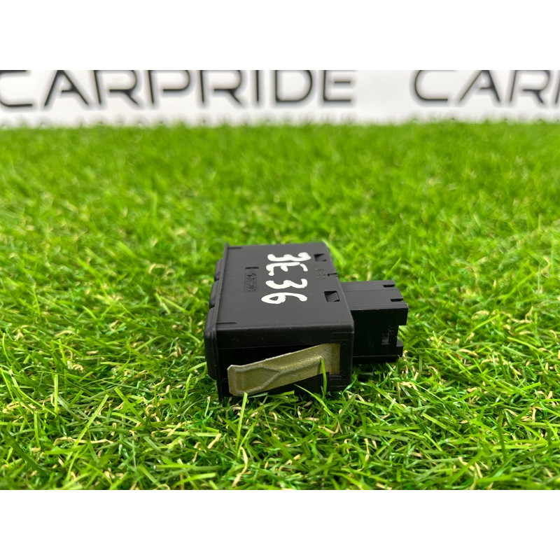 Блок кнопок (электрика / кнопки) BMW 3-series E36 1996 M43b16 61318371020