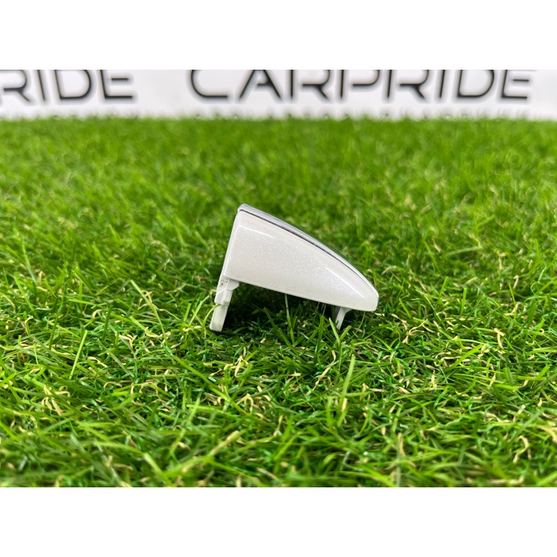 Заглушка внешней ручки (кузов и элементы) Toyota Sienna XL30 692500T040J2