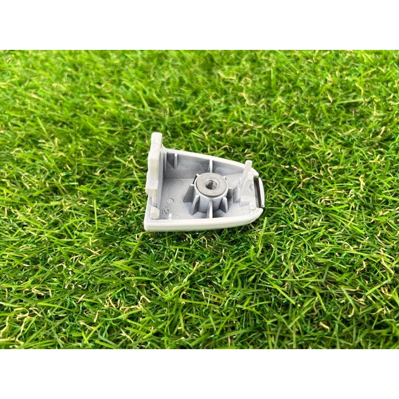 Заглушка внешней ручки (кузов и элементы) Toyota Sienna XL30 692500T040J2