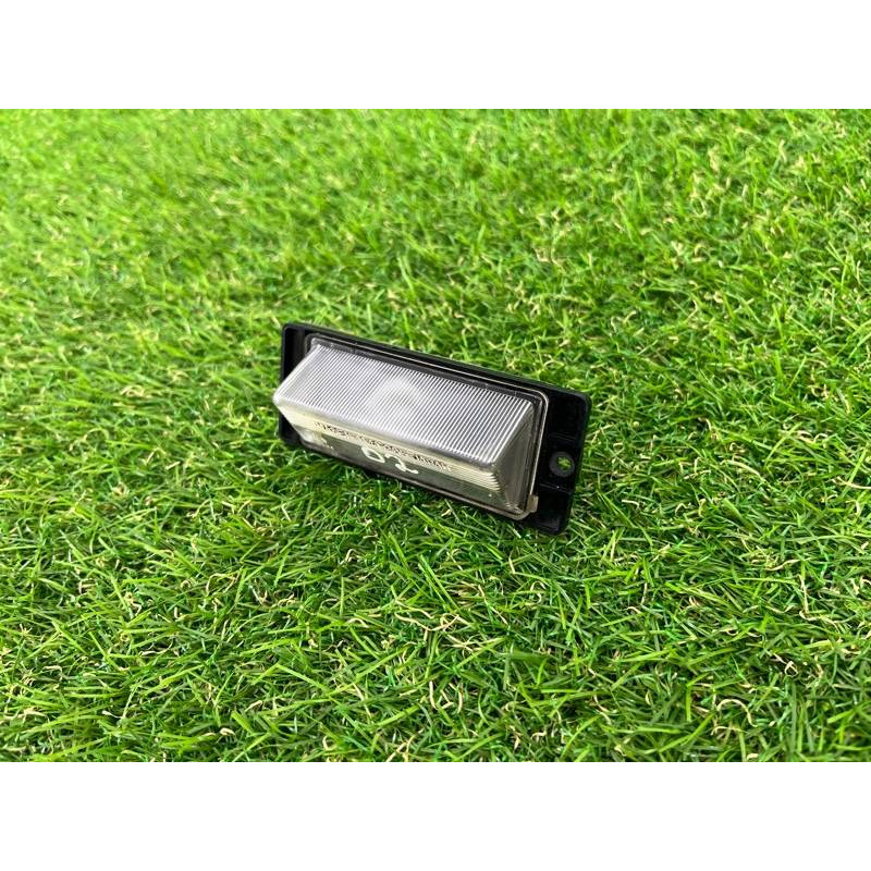 Плафон подсветки номера (оптика) Mitsubishi Galant 8 2.4GDI MR296650