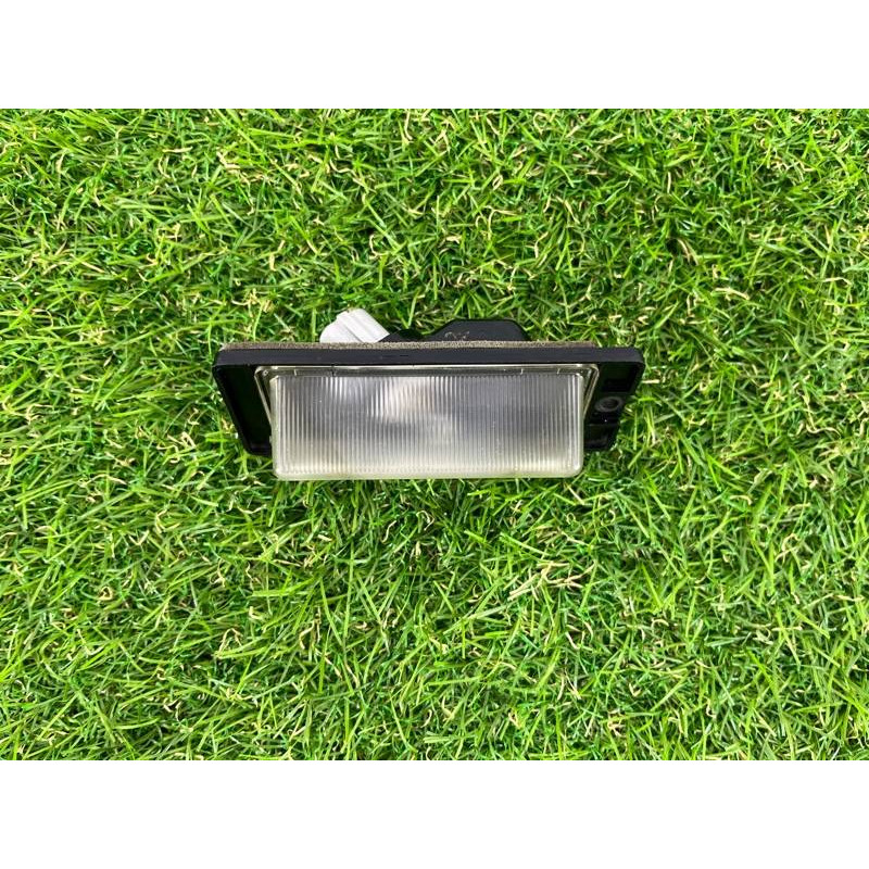 Плафон подсветки номера (оптика) Mitsubishi Galant 8 2.4GDI MR296650