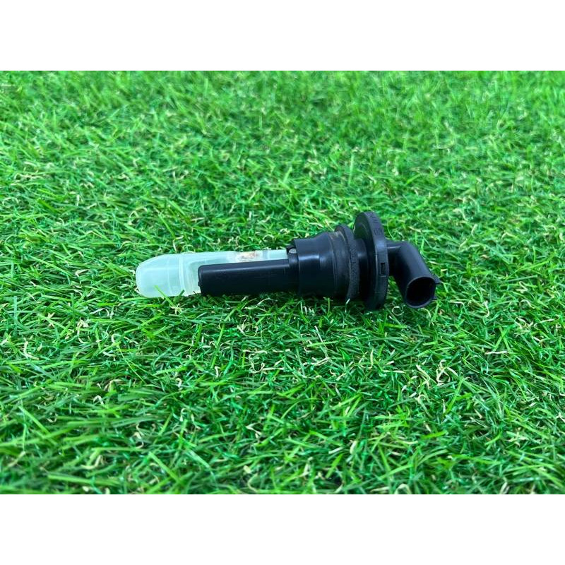 Датчик уровня жидкости (электрика / датчики) BMW 7-series E38 61318360459