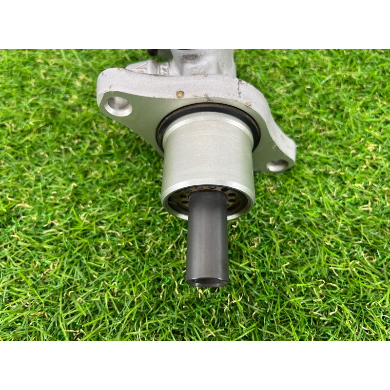 Главный тормозной цилиндр (тормозная система) BMW 3-series E46