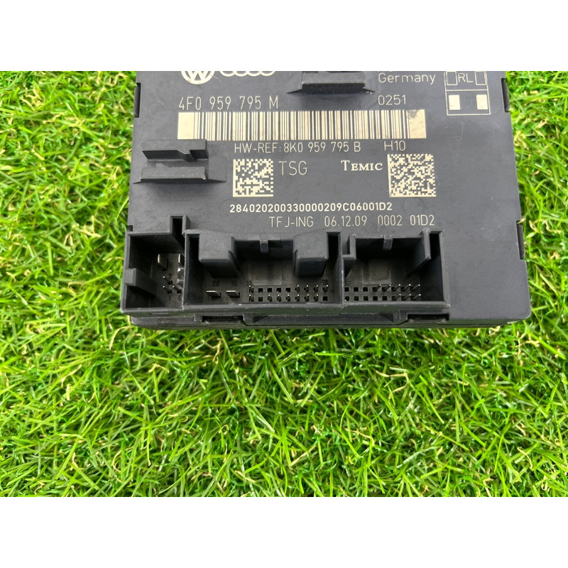 Блок управління дверима (електрика / блоки управління) Audi A6 C6 4f0959795m