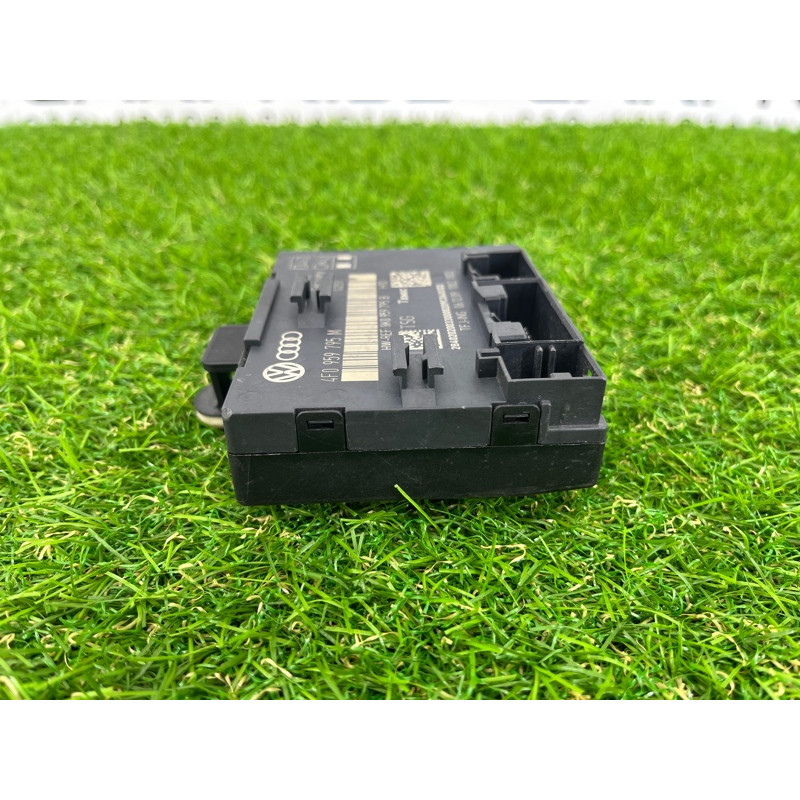 Блок управління дверима (електрика / блоки управління) Audi A6 C6 4f0959795m