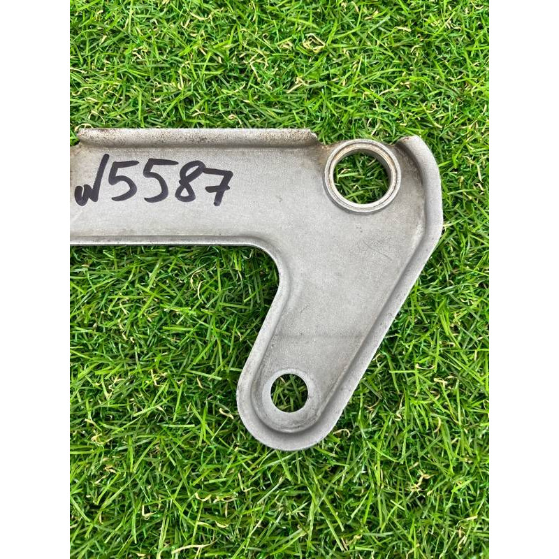 Кронштейн (двигатель и элементы) BMW 5-series E60 2004 M54B22