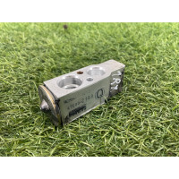 Клапан испарителя кондиционера