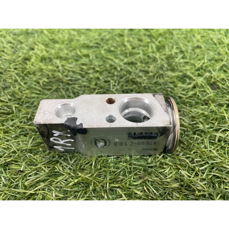 Клапан испарителя кондиционера (отопление и кондиционирование) Lexus RX XU30 2007 3.0 1MZ-FE 8851535020