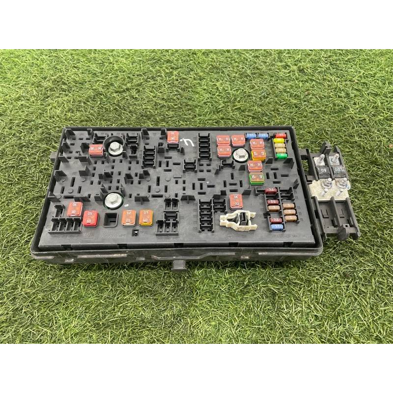 Блок предохранителей (электрика) Opel Insignia A 2009 2.0 DTH 1238872