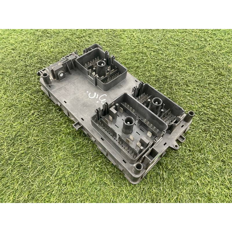 Блок предохранителей (электрика) Opel Insignia A 2009 2.0 DTH 1238872