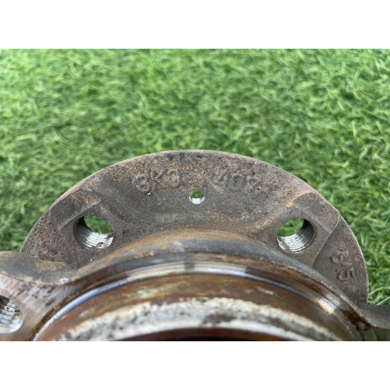 Ступица (подвеска) AUDI A8 D4 2011 4,2 4H0498625E