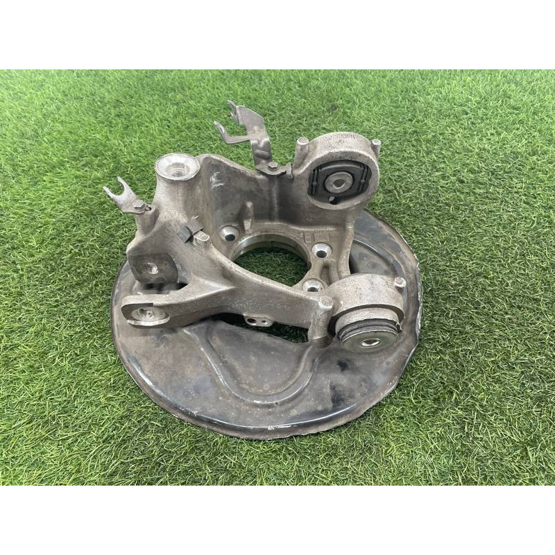 Цапфа подвески (подвеска) AUDI A8 D4 2011 4,2 4H0505431C