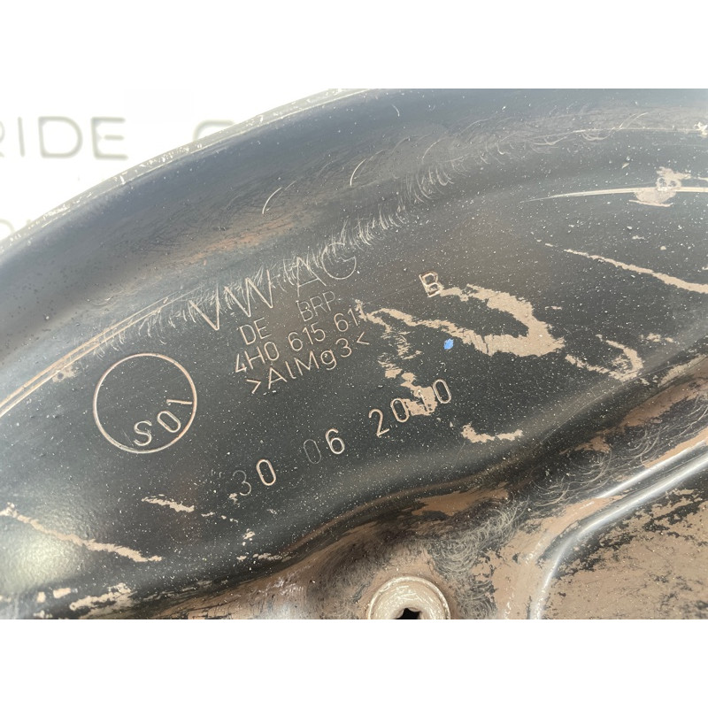 Цапфа подвески (подвеска) AUDI A8 D4 2011 4,2 4H0505431C