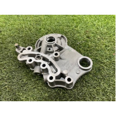 Опорный кронштейн распредвала