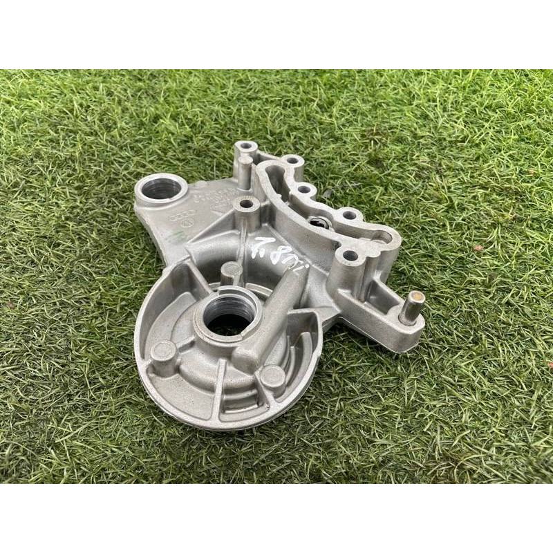 Опорный кронштейн распредвала (двигатель и элементы) VOLKSWAGEN TIGUAN 5N 2.0 06H103144J