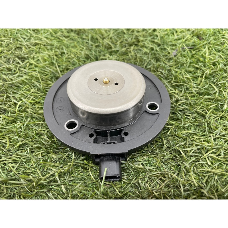 Клапан фазорегулятора (электрика двигателя) VOLKSWAGEN TIGUAN 5N 2.0 06L109259A