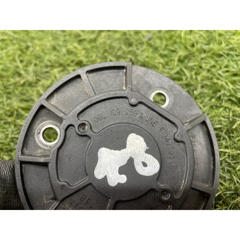 Клапан фазорегулятора (электрика двигателя) VOLKSWAGEN TIGUAN 5N 2.0 06L109259A