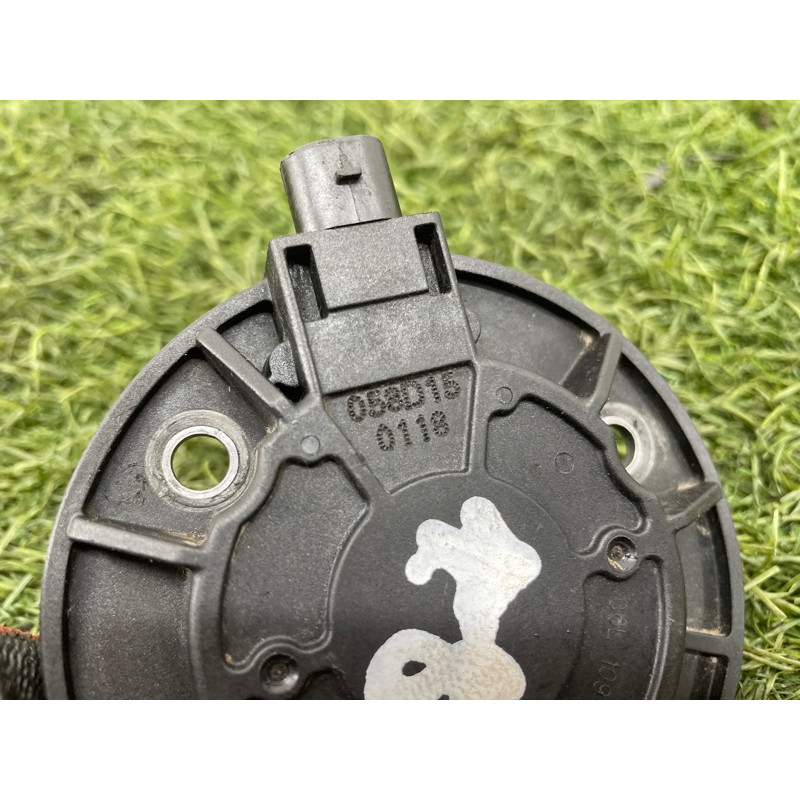 Клапан фазорегулятора (электрика двигателя) VOLKSWAGEN TIGUAN 5N 2.0 06L109259A