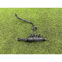 Главный цилиндр сцепления