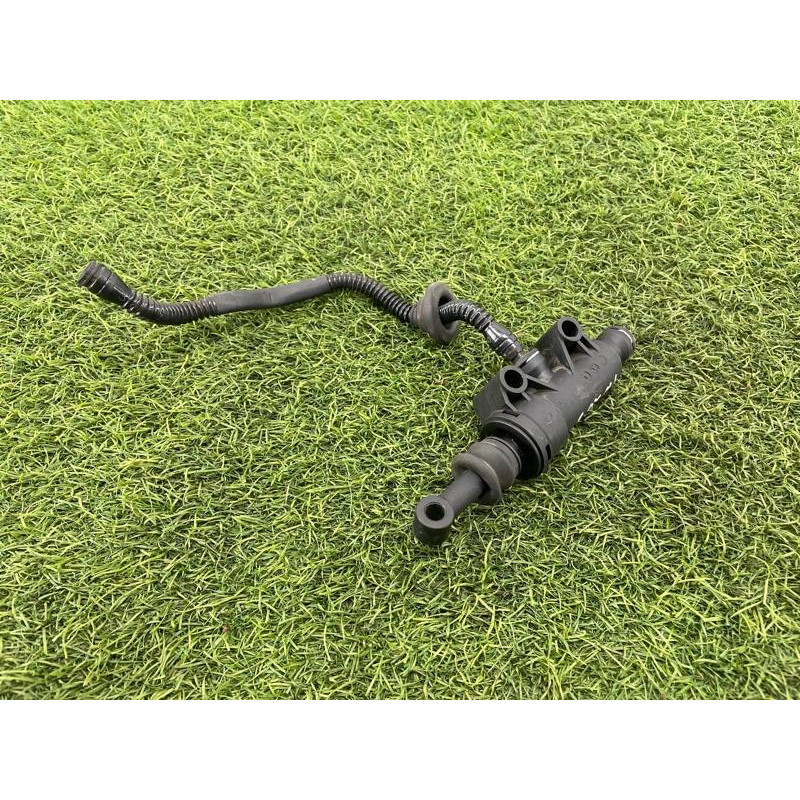 Главный цилиндр сцепления (трансмиссия) Mercedes-Benz C-class W203 1.8 M111.951 A2032900212