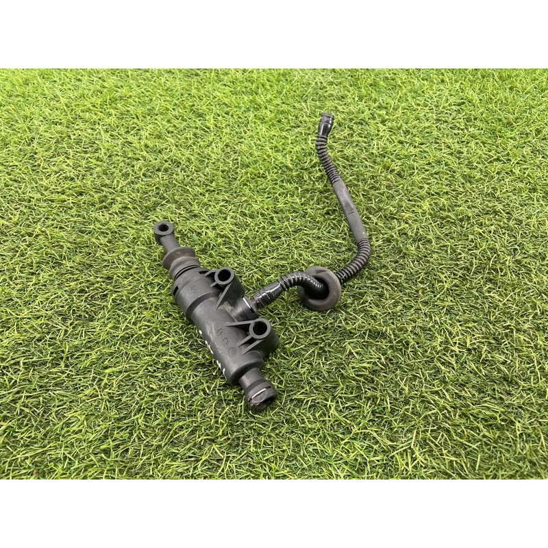 Главный цилиндр сцепления (трансмиссия) Mercedes-Benz C-class W203 1.8 M111.951 A2032900212