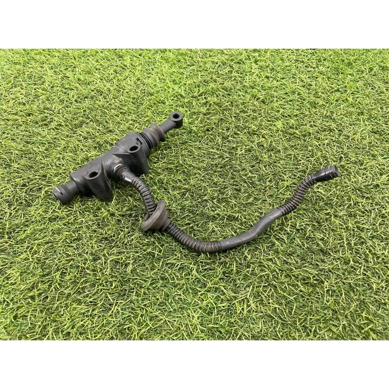 Главный цилиндр сцепления (трансмиссия) Mercedes-Benz C-class W203 1.8 M111.951 A2032900212